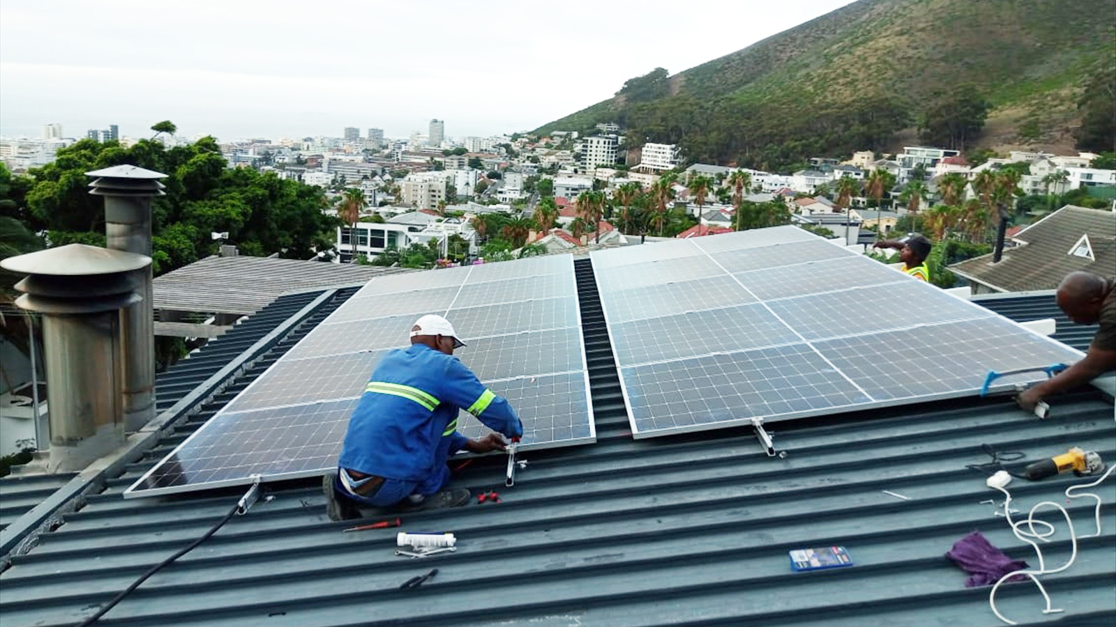 We supply, install, fault finding and repairs of solar power system